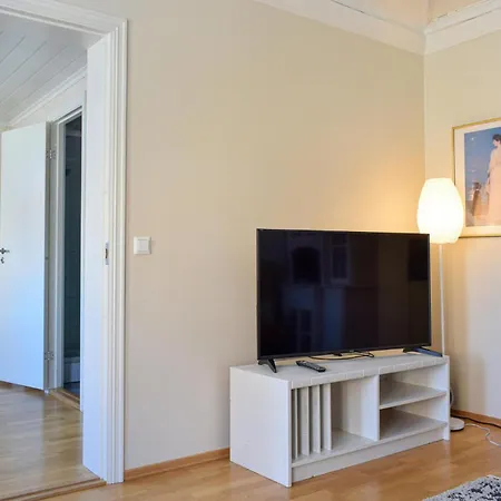 1 Bedroom Lovely In Mandal